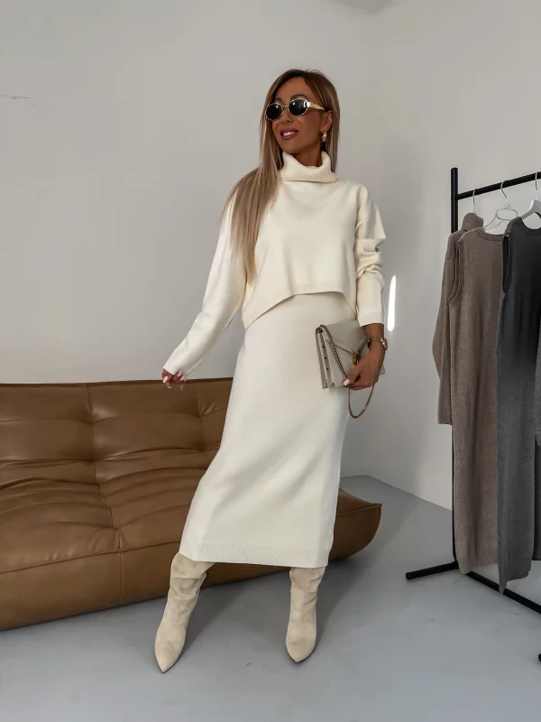 Lunelle™ Elara Dress – Soft Minimal Look