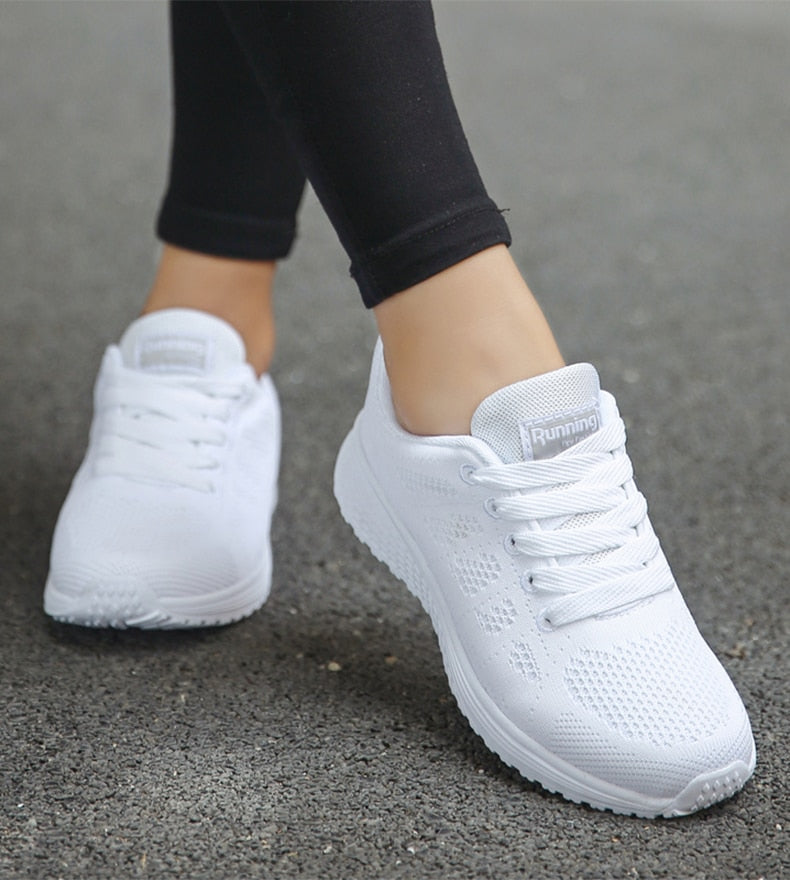 Lunelle™ Aria Sneakers – Clean & Modern Fit