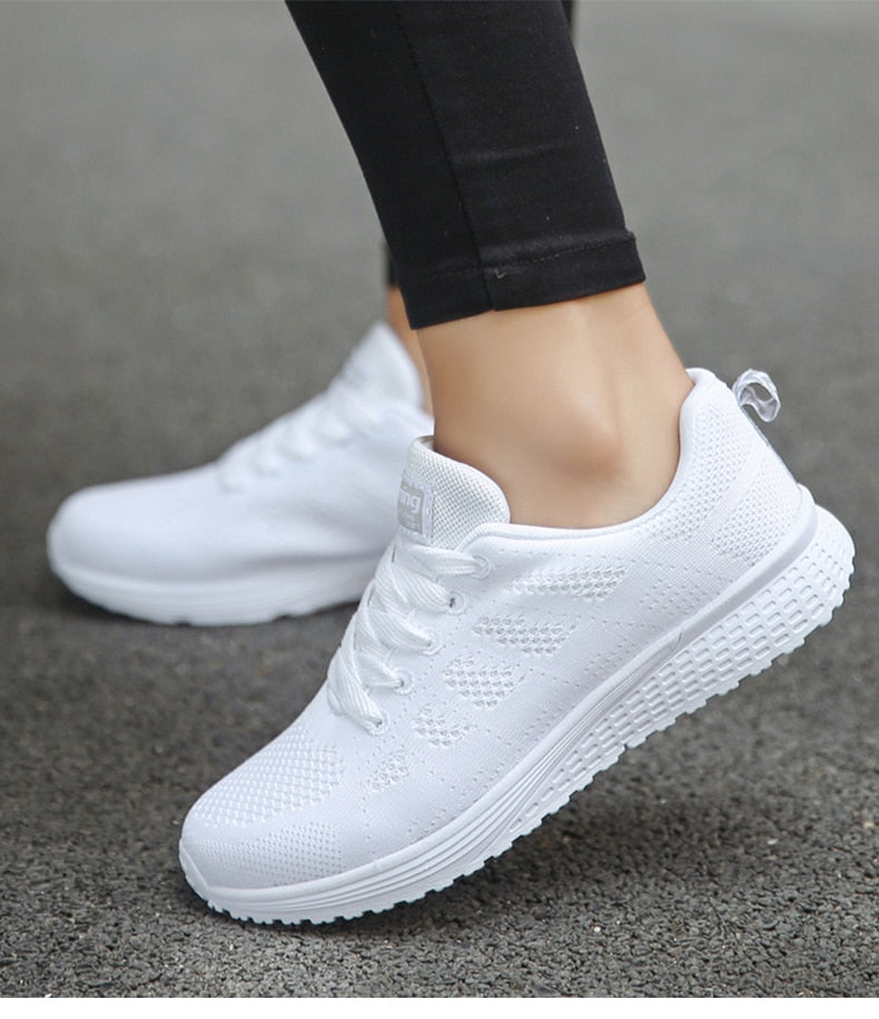 Lunelle™ Aria Sneakers – Clean & Modern Fit
