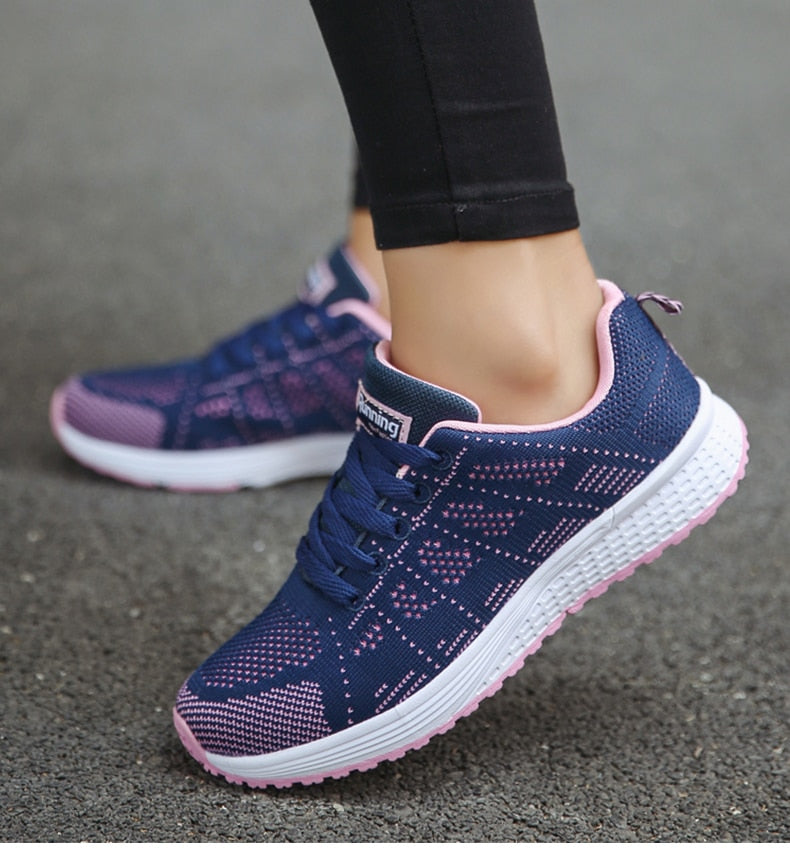 Lunelle™ Aria Sneakers – Clean & Modern Fit