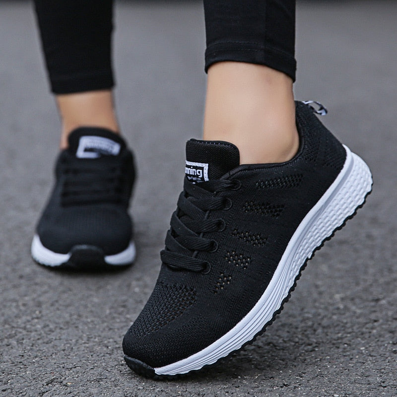 Lunelle™ Aria Sneakers – Clean & Modern Fit
